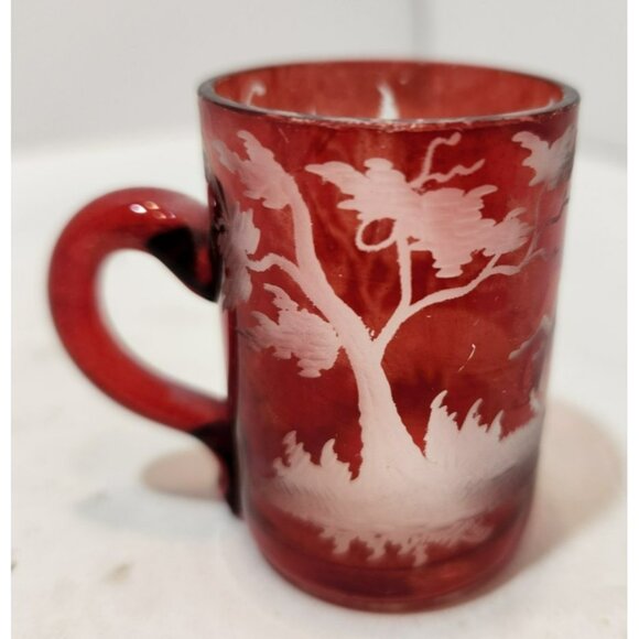 Vtg Set of 4 Bohemian Flash Glass Red Etched Deer Miniature Shot Mugs 1.75" Tall - Picture 7 of 12